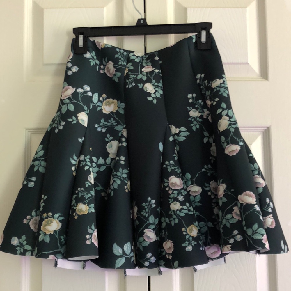 Lauren Conrad Runway green floral skirt